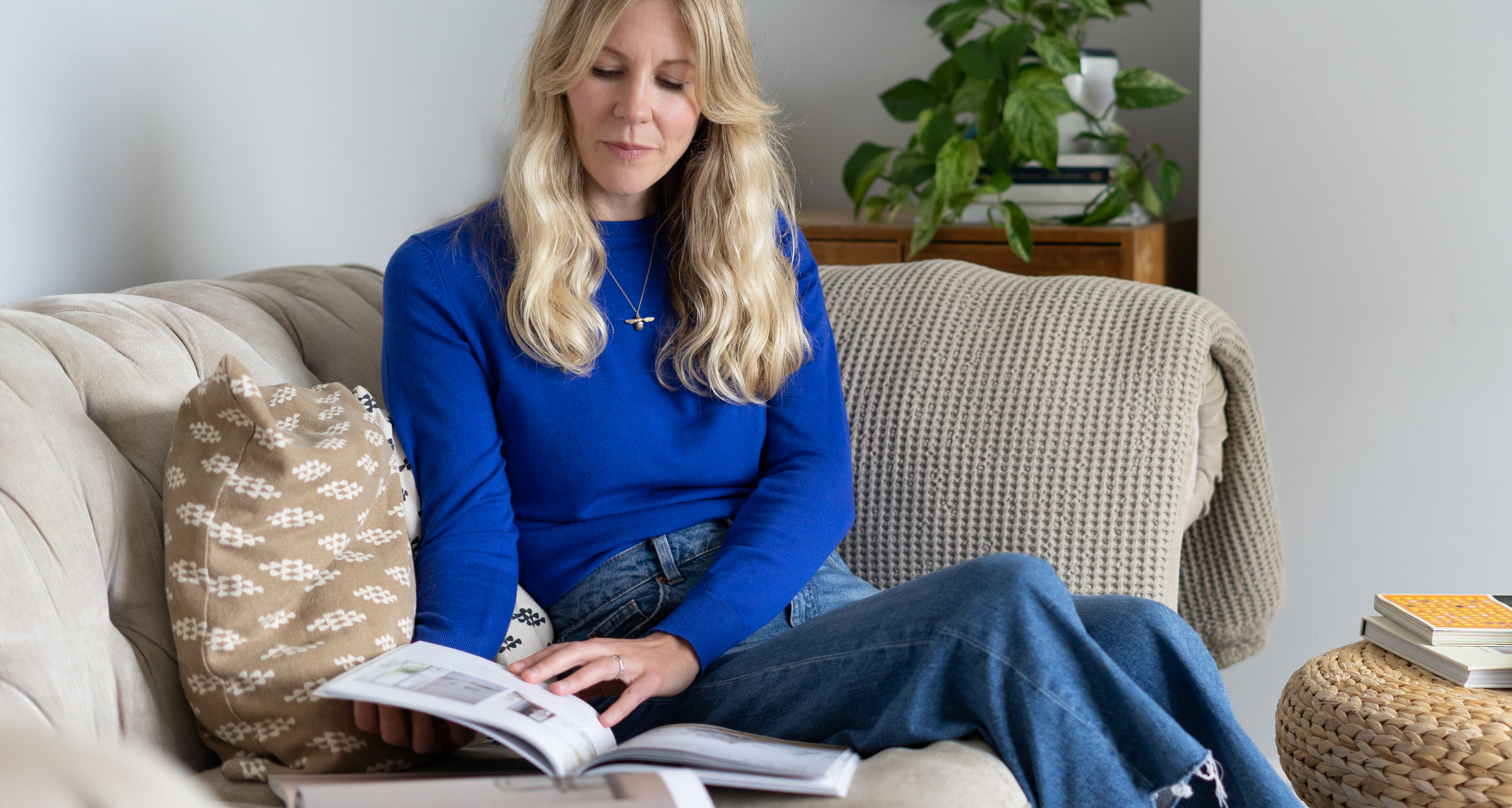 Lisa reading